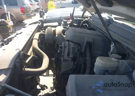 2011 GMC Yukon Xl 1500 Slt z USA, uszkodzony, nr VIN 1GKS2LE33BR206651